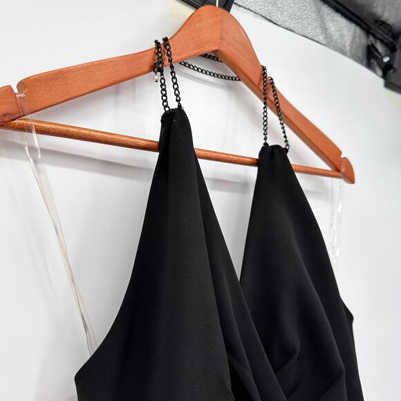 JS COLLECTIONS NWT Black Halter Full Length Gown Dress // 6 - Picture 4 of 13